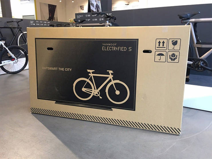 “VanMoof” is a Dutch bike manufacturer that sells their bikes for $3,000 per piece. Because of the price, they were losing a lot on damaged deliveries – until they came up with a genius packaging idea.