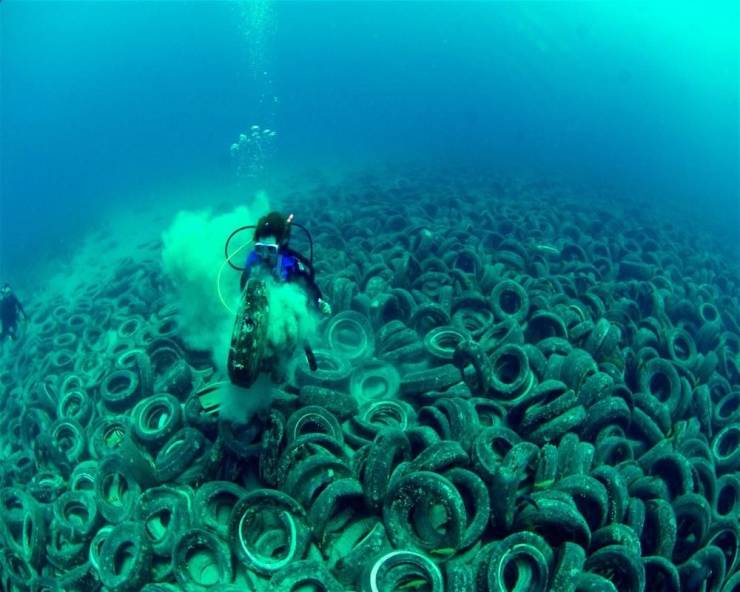 tire pollution in the ocean