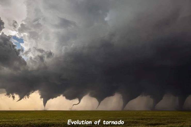 dreaming about tornadoes - Evolution of tornado