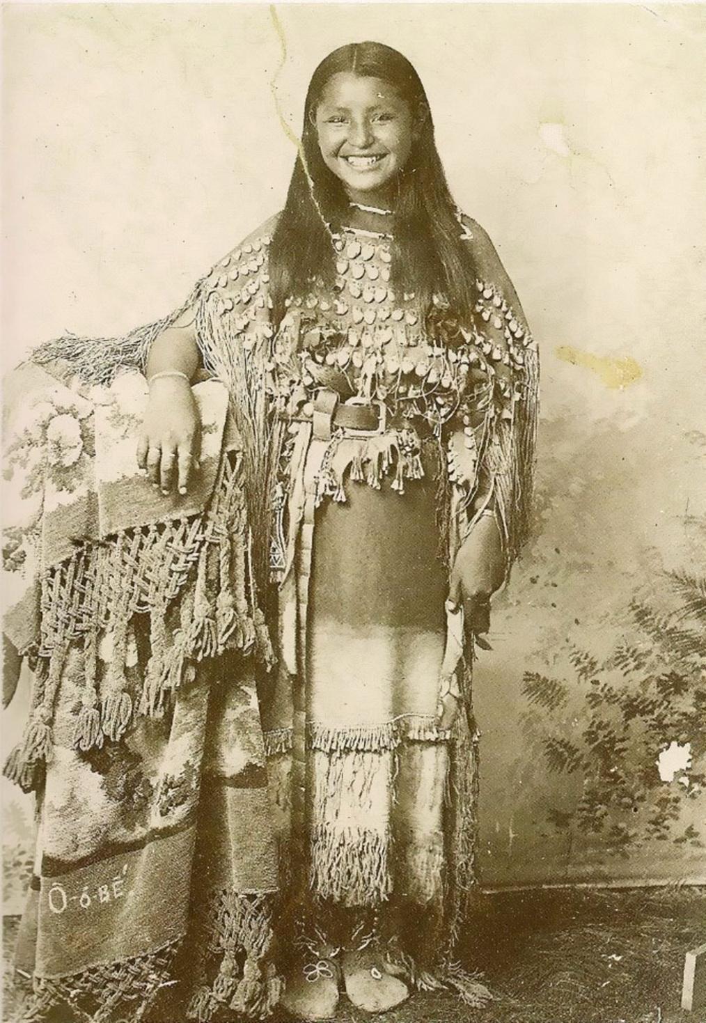 native american women vintage