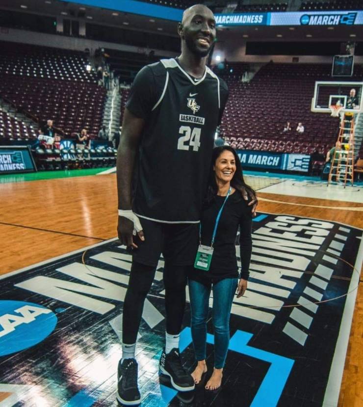 tacko fall and tracy wolfson - Varchmadness March Laskerali Rch A March Anners