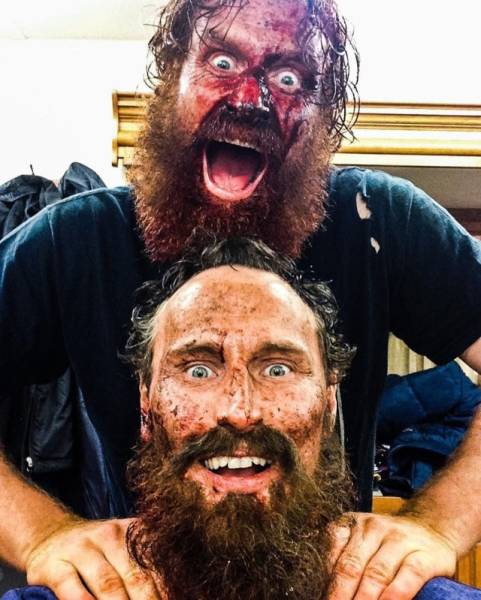 Game of Thrones behind the scenes - jon umber and a bloody tormund