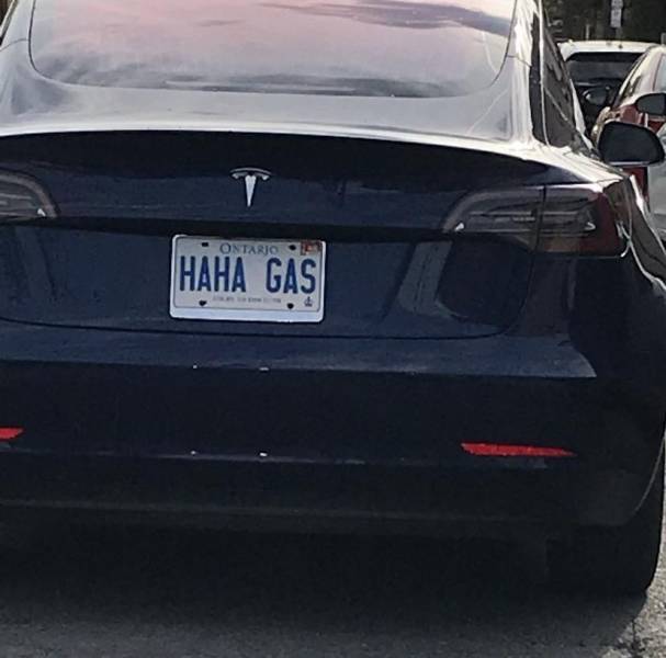 random pics - vehicle registration plate - Ontario Haha Gas