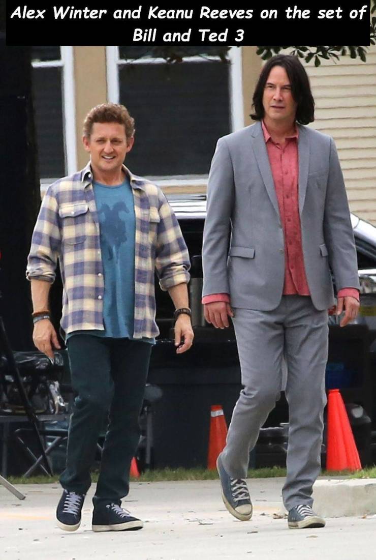 blazer - Alex Winter and Keanu Reeves on the set of Bill and Ted 3