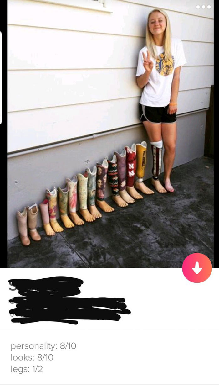 12 Tinder Users Who Have Lost Their Limbs