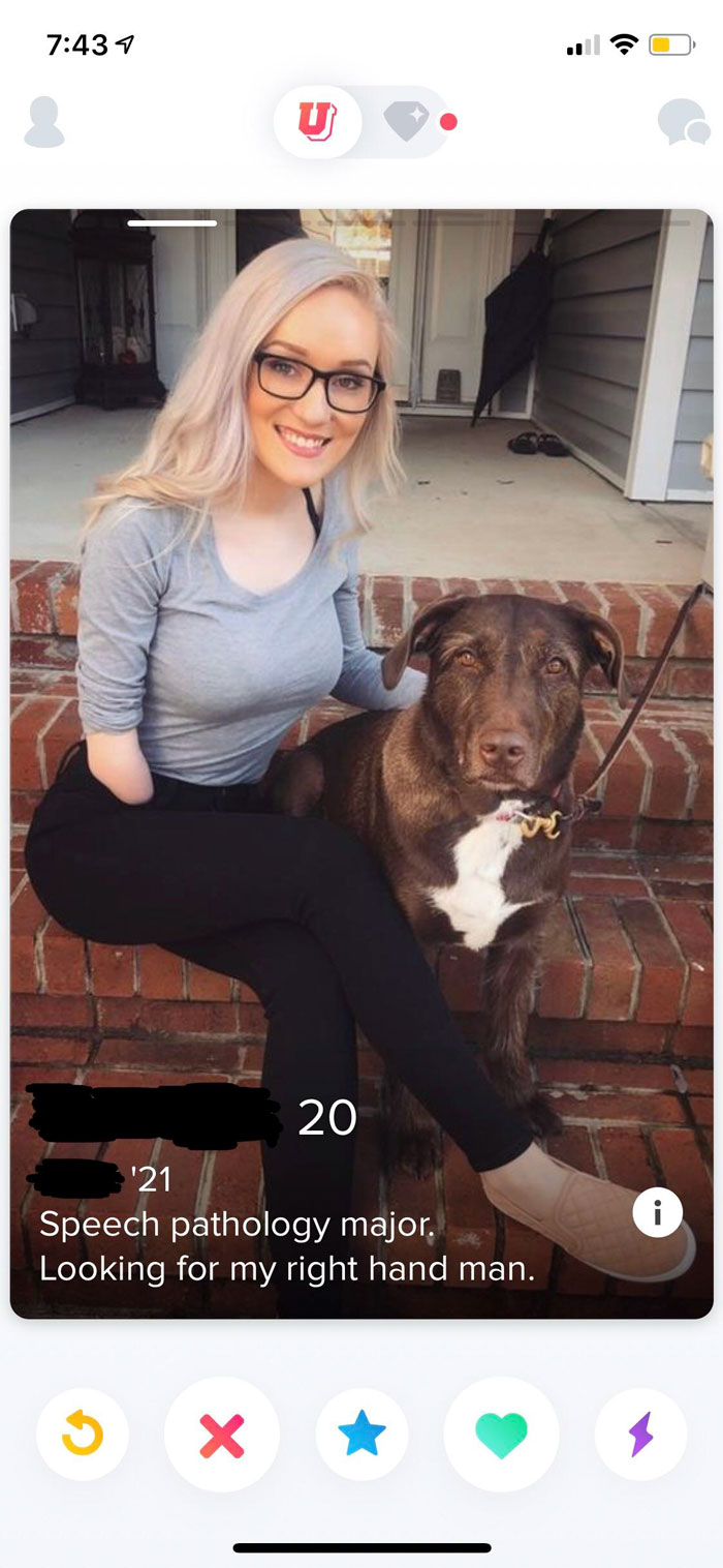 12 Tinder Users Who Have Lost Their Limbs