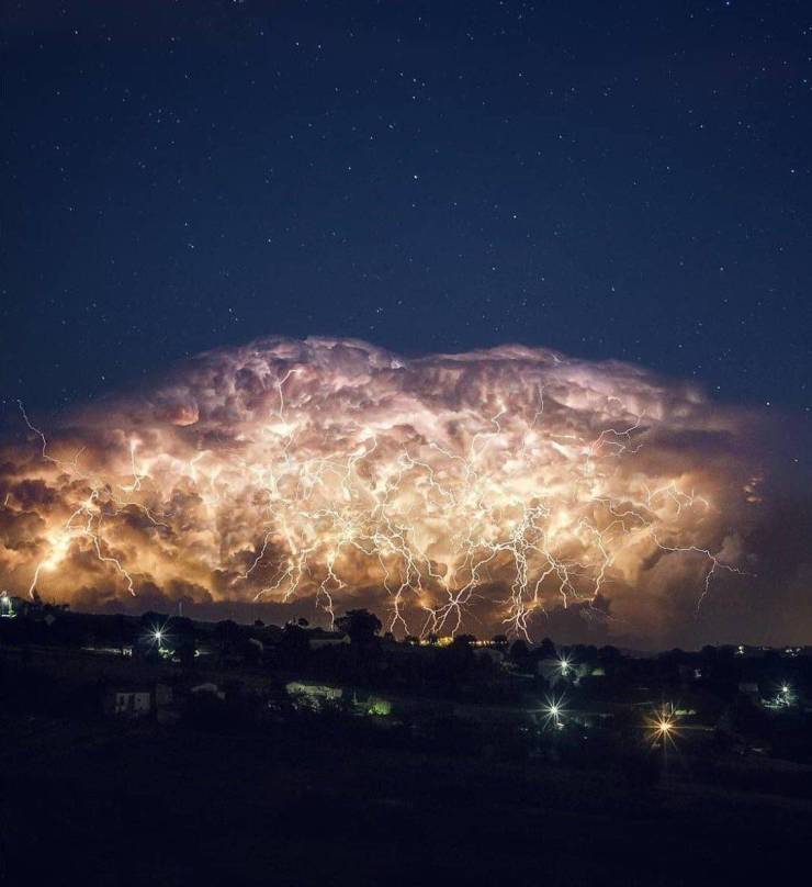 storm cloud benevento italy