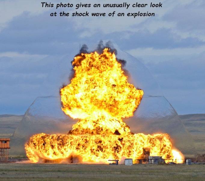shockwave explosion - This photo gives an unusually clear look at the shock wave of an explosion