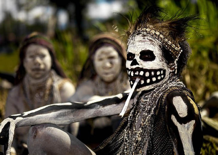 papua new guinea witch hunts
