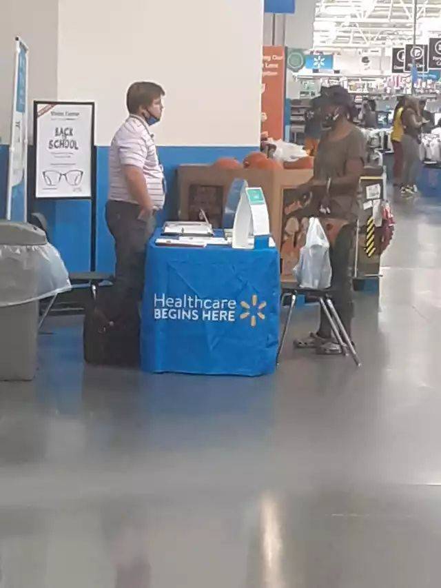 funny pics - walmart healthcare booth no one's wearing masks