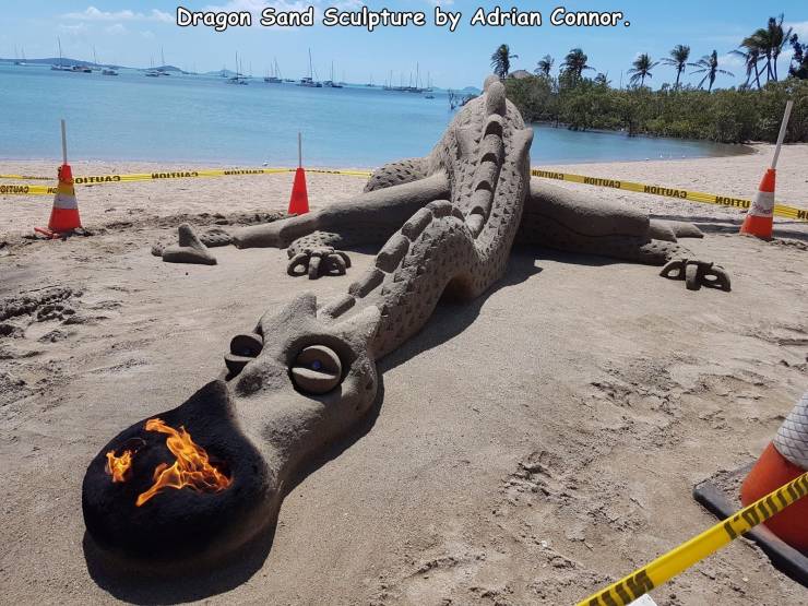 random pics - sand - Dragon Sand Sculpture by Adrian Connor. Molila Moitus Oifuas Woituad Oituad Woituad Rohu a