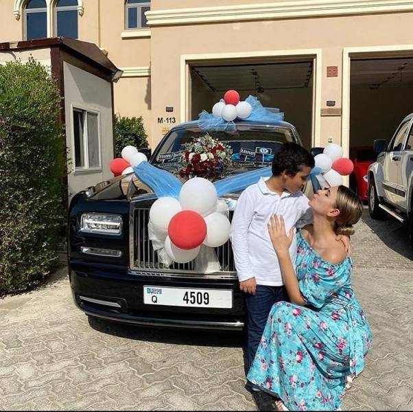 12-Year-Old Boy Gets A “Rolls-Royce” From His Mom As A Birthday Present 2