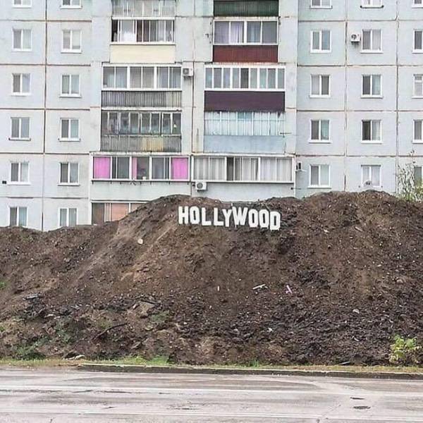 miniature hollywood sign - Hollywood