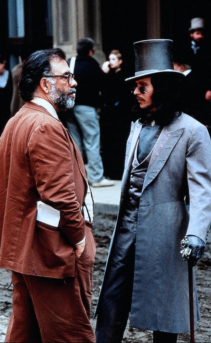 44 Behind-The-Scenes Photos From Famous Movies