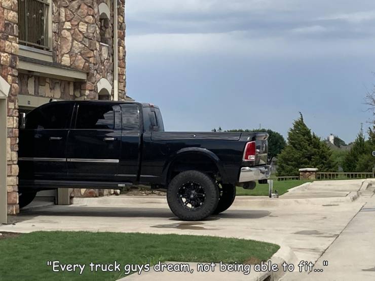 cool pics and random photos - tire - "Every truck guys dream, not being able to fit.com