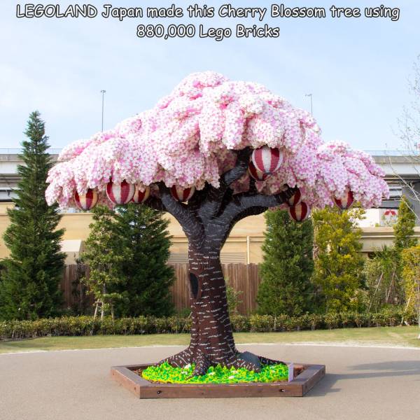 lego cherry blossom - Legoland Japan made this Cherry Blossom tree using 880,000 Lego Bricks