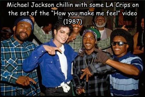 michael jackson a crip - Michael Jackson chillin with some La Crips on the set of the "How you make me feel" video 1987