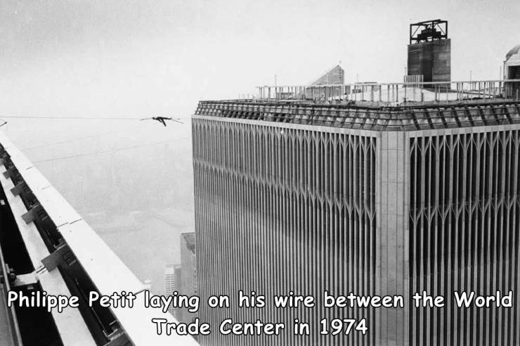 philippe petit twin towers - Philippe Petit laying on his wire between the World Trade Center in 1974