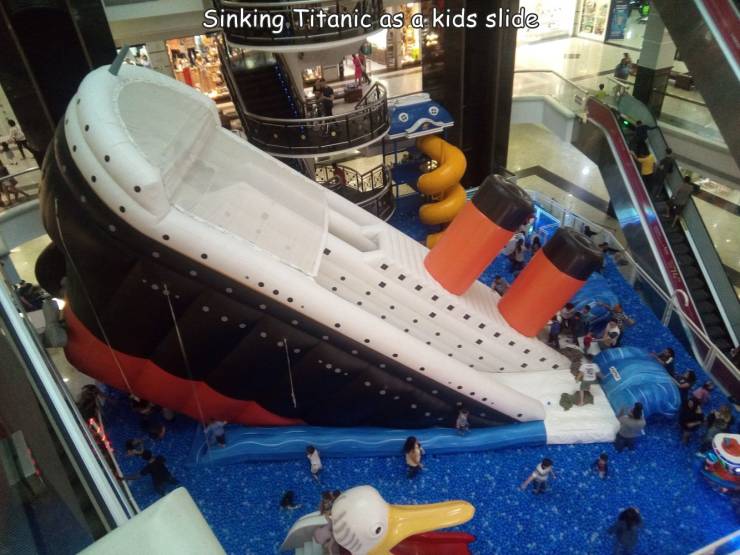 fun pics - fun randoms - car - Sinking Titanic as a kids slide O