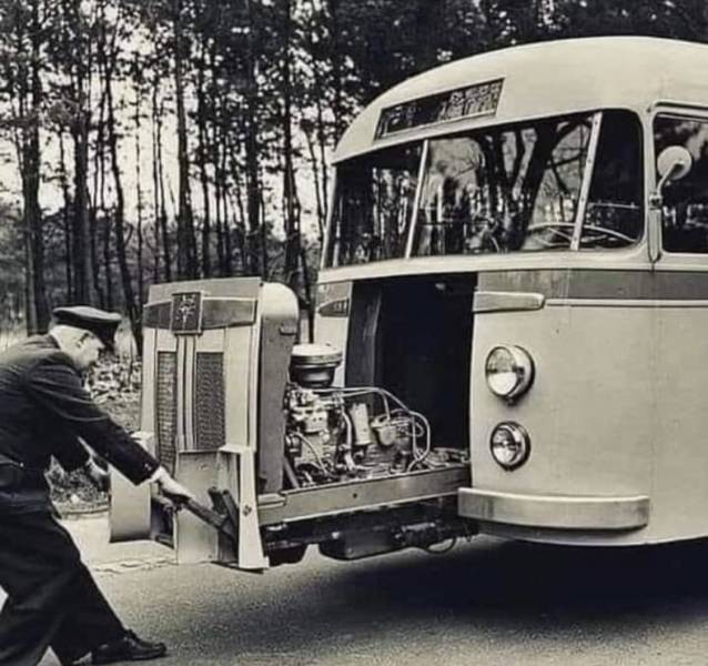 fun randoms - cool photos - daf 1949 bus