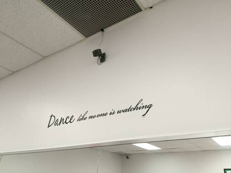 dance like no one is watching with camera - Dance noone is watching