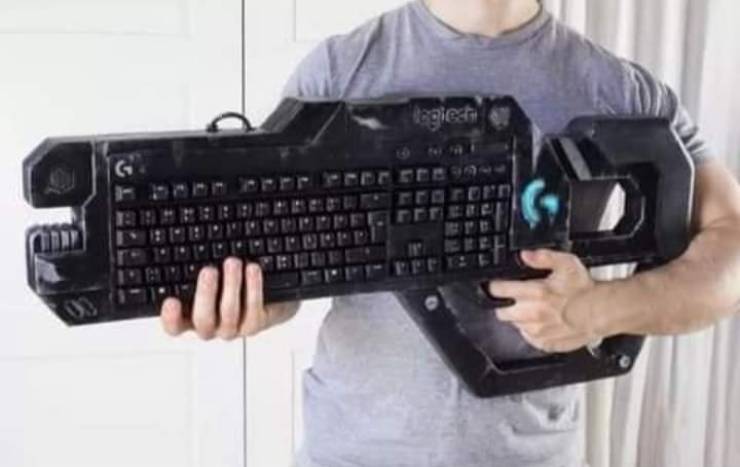 keyboard as a weapon - tegies