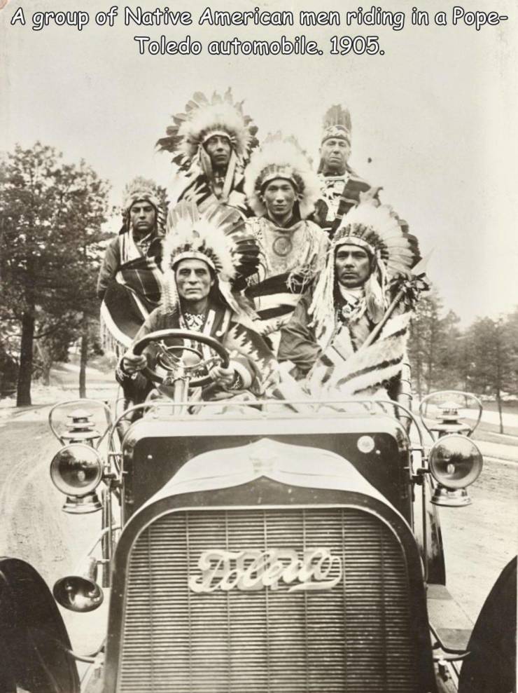 poster - A group of Native American men riding in a Pope Toledo automobile. 1905. Moto