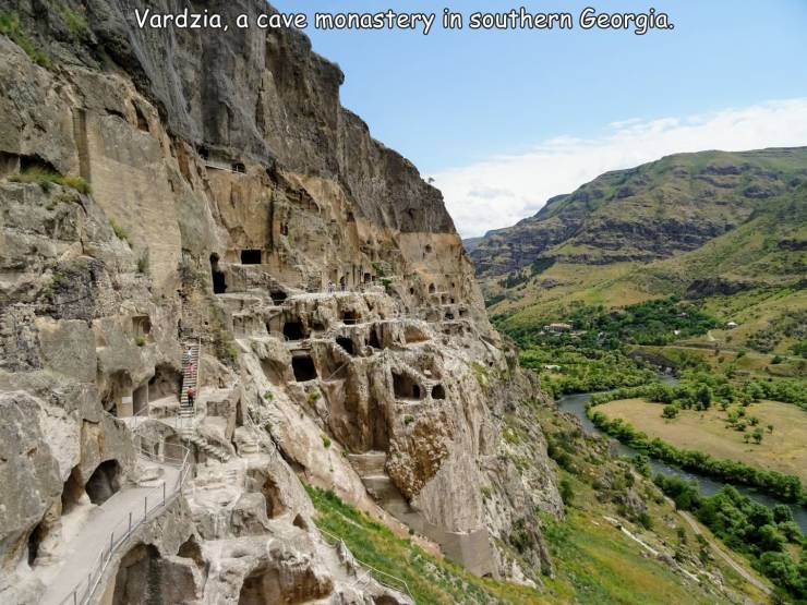 funny photos - fun randoms - vardzia - Vardzia, a cave monastery in southern Georgia.