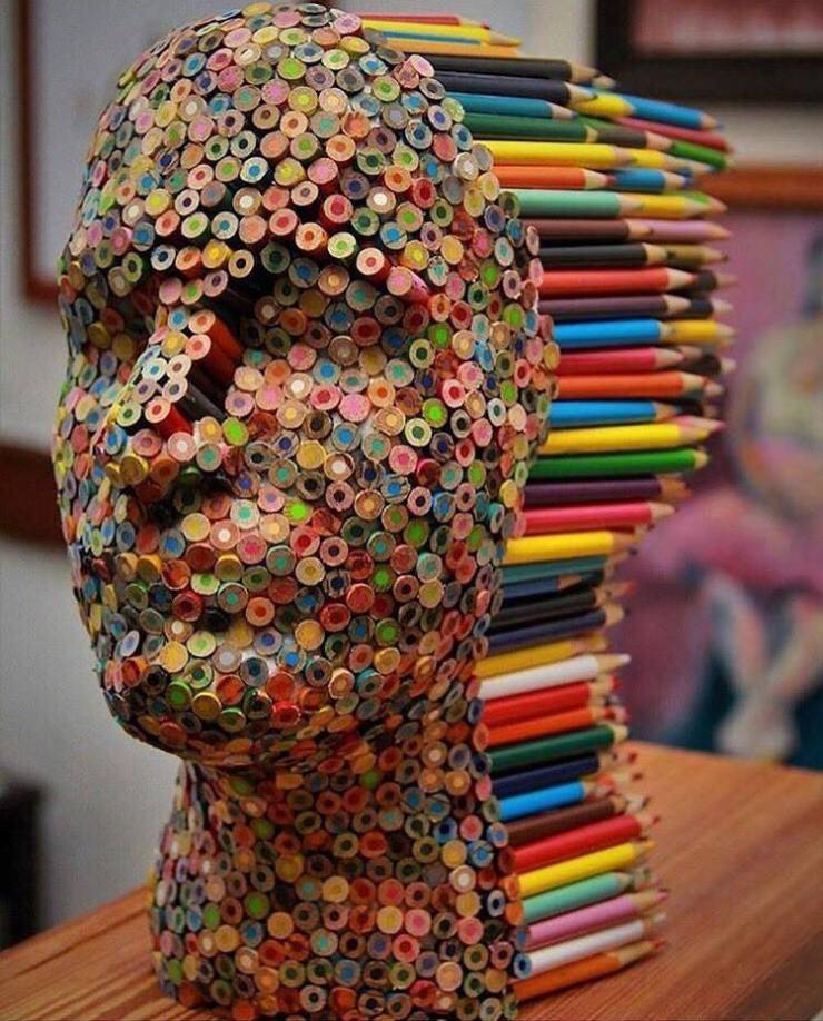 funny photos - fun randoms - colored pencil sculpture