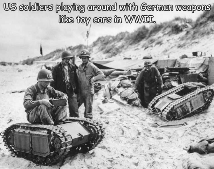 funny photos - goliath sd kfz 302 - Us soldiers playing around with German weapons toy cars in Wwii. Isa Us