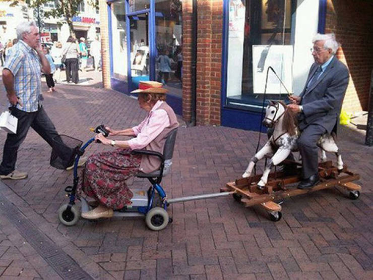 funny photos - cool pics - hoveround funny