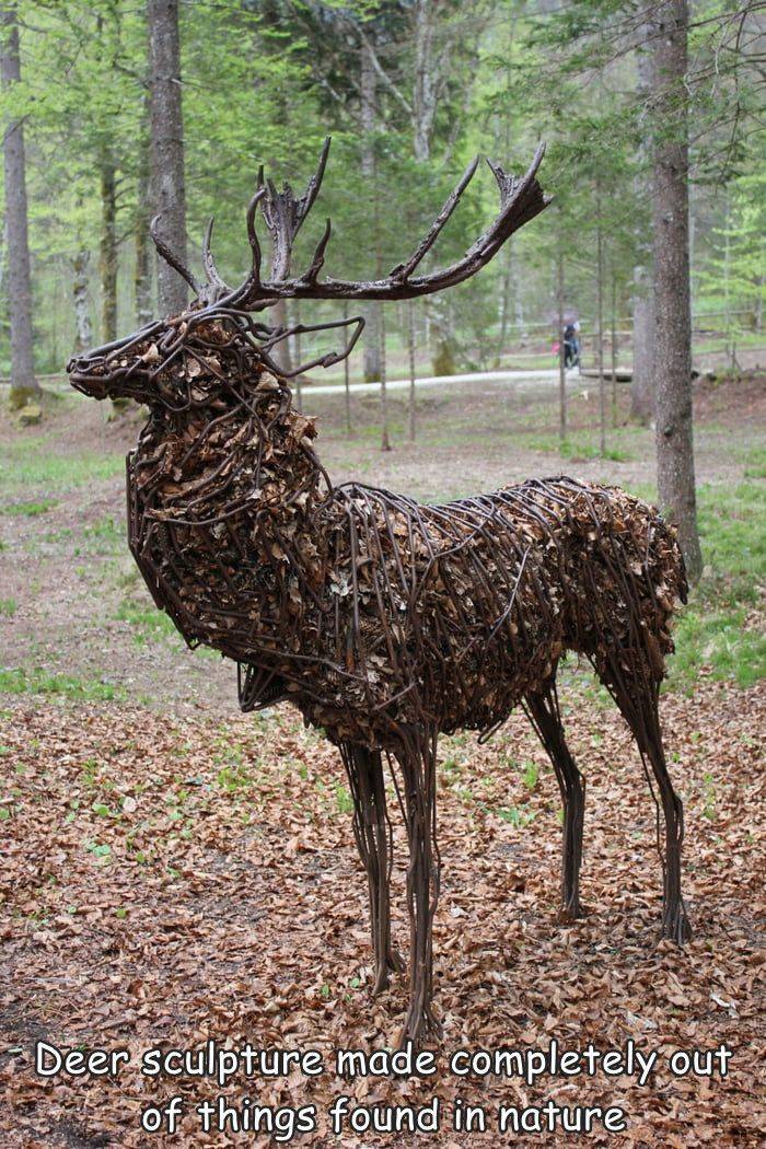 fun randoms - andy goldsworthy animal sculptures - Deer sculpture made completely out of things found in nature