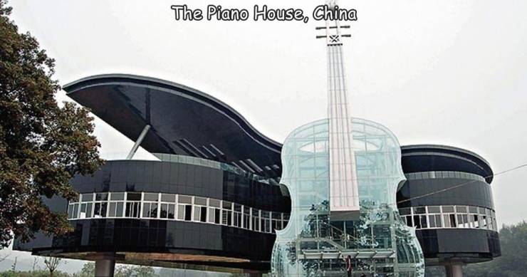 fun randoms - funny photos - golconda fort - The Piano House, China