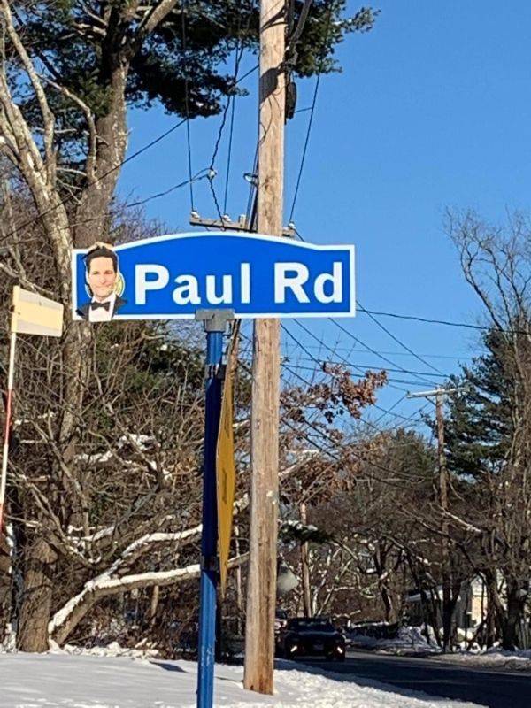 street sign - Paul Rd