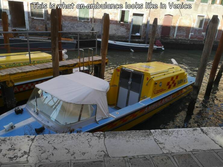 fun randoms - water transportation - This is what an ambulance looks in Venice Croce Vet Sey .
