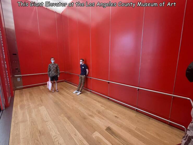 cool and interesting photos - floor - This Giant Elevator at the Los Angeles County Museum of Art