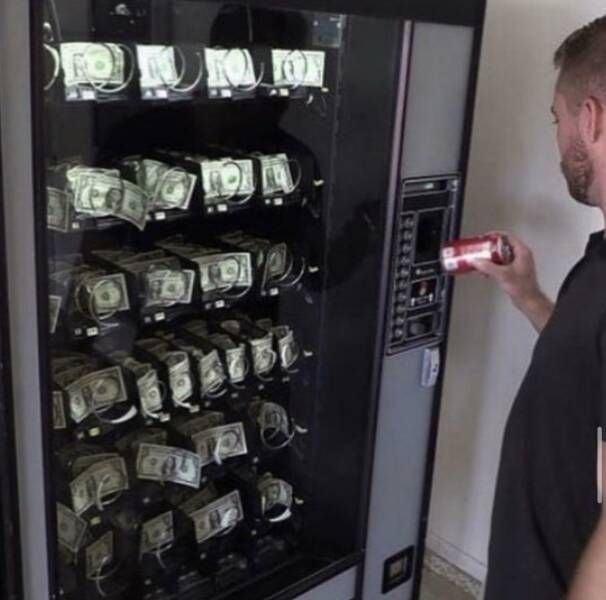 daily dose of randoms -  vending machine - 225