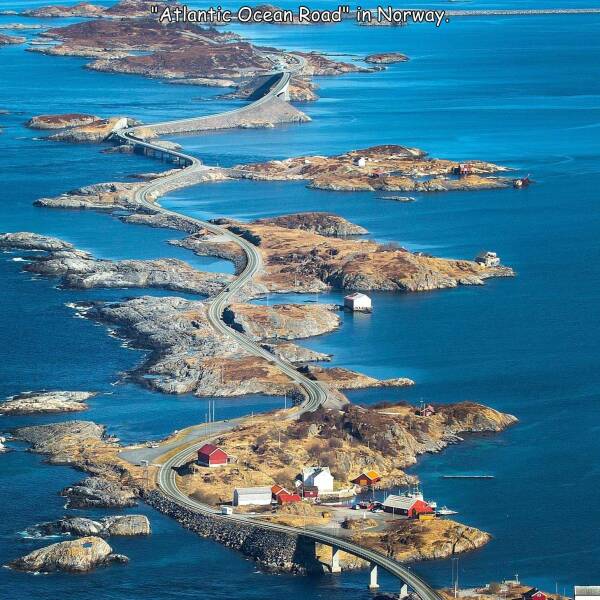 daily dose of randoms - atlantic ocean road noruega - "Atlantic Ocean Road" in Norway.