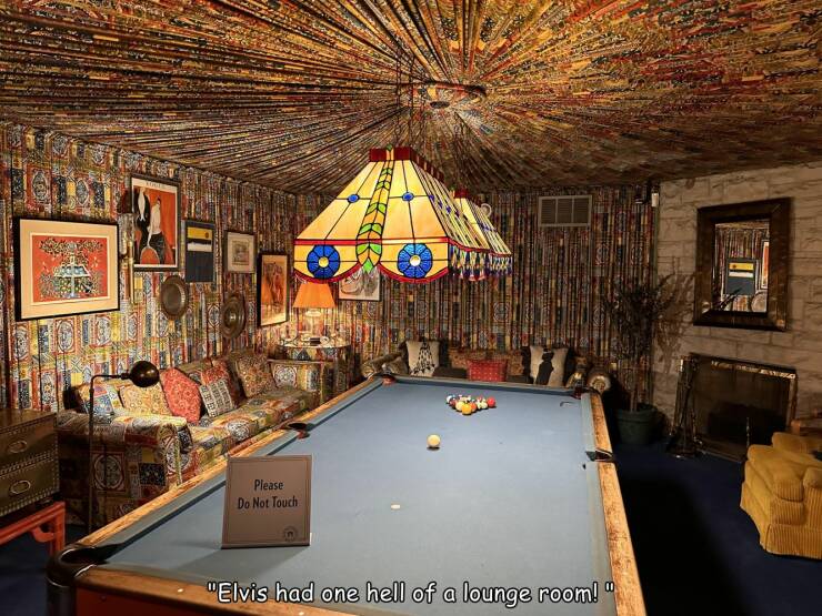daily dose - graceland mansion - 123 Please Do Not Touch "Elvis had one hell of a lounge room!"