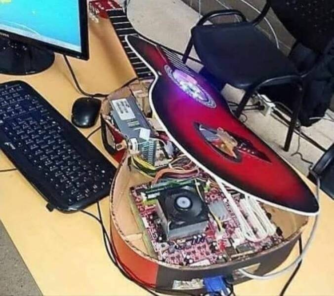 daily dose of pics and memes - guitar pc build