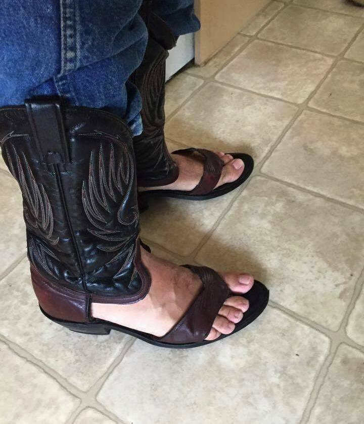 funny and cool pics - boot sandals