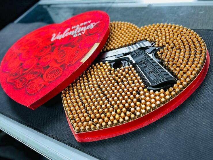 funny memes and pics - shoe - Valentines Day