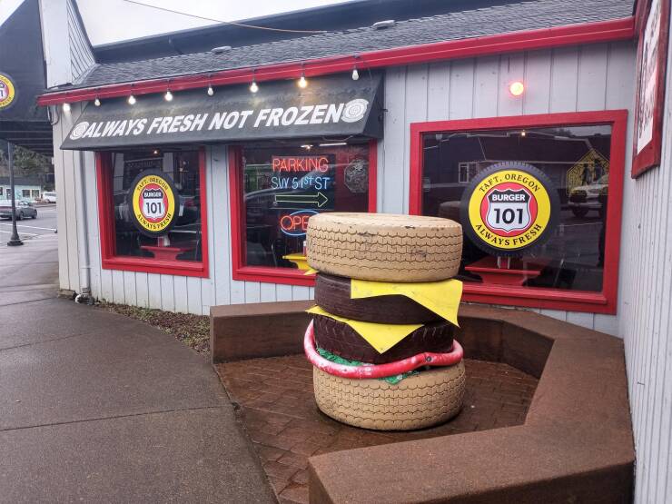 cool random pcis - hwy 101 burger - Calways Fresh Not Frozeno Parking Sw S 1ST St Ope Taft Anghe Artes 11 Taft, Oregon Alway Fresh