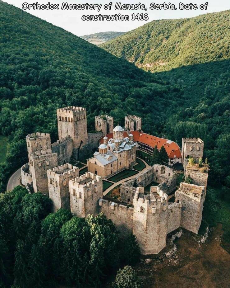 cool random pics - serbia castles - Orthodox Monastery of Manasia, Serbia. Date of construction 1418 16