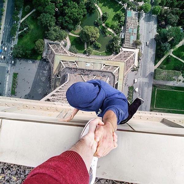 21 Amazing Photos That Will Play With Your Sense Of Reality