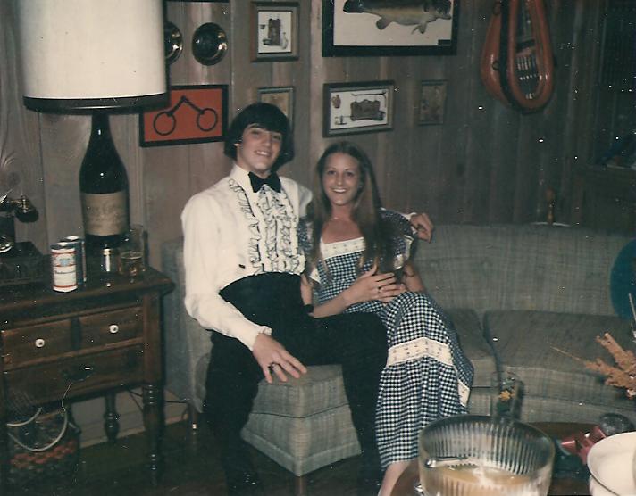 photo from 1978 ready from Prom 