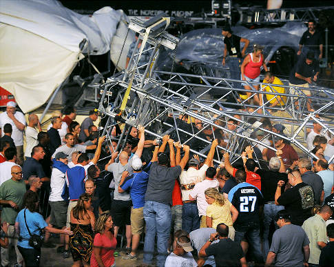 Four reportedly dead as stage collapses at Indiana State Fair