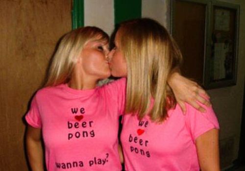27Examples of Cute Girls Playing Beer Pong