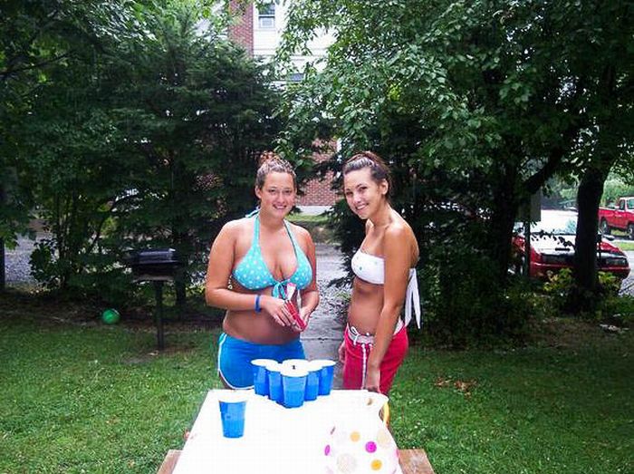 27Examples of Cute Girls Playing Beer Pong