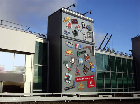 10 Clever Ads on Buildings!!!
